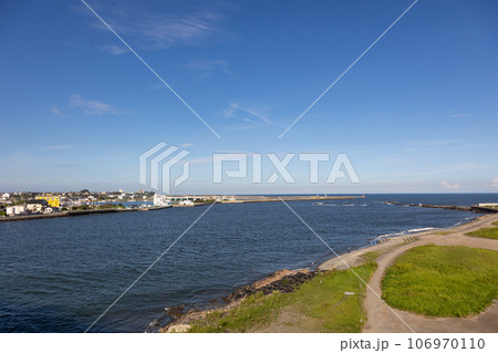 那珂川河口と那珂湊漁港　茨城県 106970110