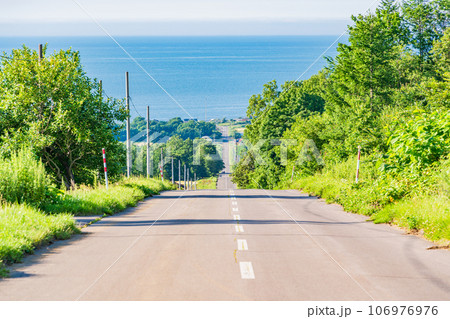 (北海道)斜里町・天に続く道 (北海道)斜里町・天に続く道 106976976