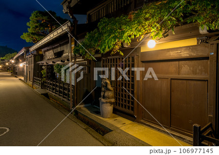 岐阜 飛騨高山の町並み 夜景 岐阜 飛騨高山の町並み 夜景 106977145