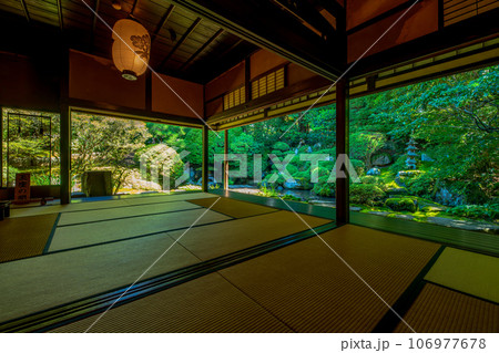 長野県　下諏訪　岩波家庭園 106977678