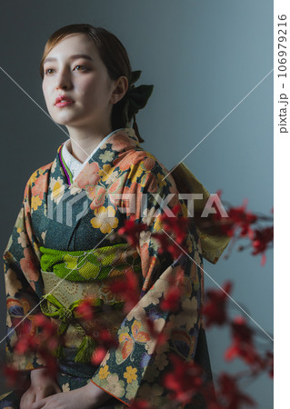 緑の振袖 106979216