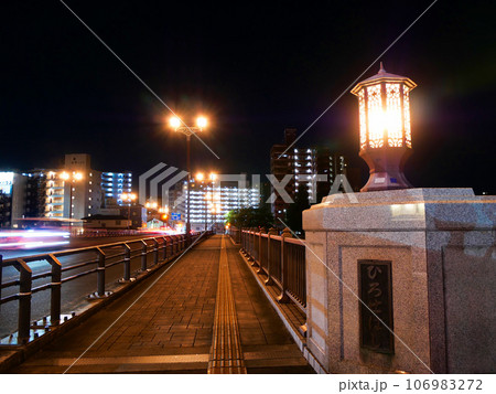 広瀬橋の夜景(宮城県仙台市) 広瀬橋の夜景(宮城県仙台市) 106983272