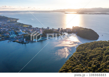 夏の夕暮れの浜名湖パルパル（（静岡県浜松市） 106988883