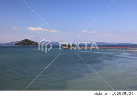 香川県三豊市三野町の海上に浮かぶ子供の守り神「津嶋神社」 106989604