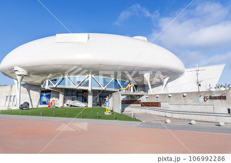 宮城県石巻市　晴天の石ノ森萬画館 106992286
