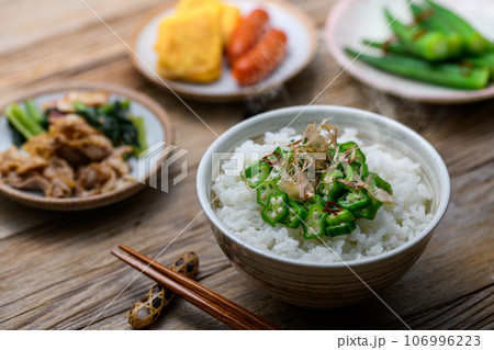 おくら料理の定番 おくらご飯 とろとろ おいしい オクラ （ 夏野菜の定番 おくら ） 106996223