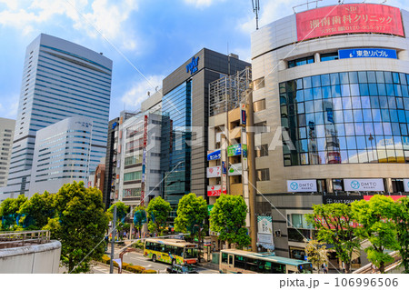 埼玉県 さいたま市 JR大宮駅前の都市風景 埼玉県 さいたま市 JR大宮駅前の都市風景 106996506