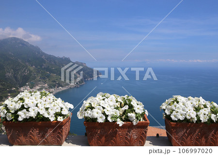Coastline in Ravello, Amalfi coast, italy Coastline in Ravello, Amalfi coast, italy 106997020