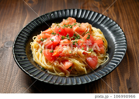 トマトとツナの冷製パスタ トマトとツナの冷製パスタ 106998966