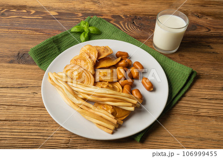 Polish Smoked Cheese, Traditional Oscypek, Slovak Mountain Snack, Sheep Milk Product 106999455