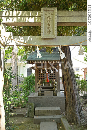 川口散歩：鳩ヶ谷氷川神社　境内社　稲荷社　川口市鳩ケ谷本町 107002511