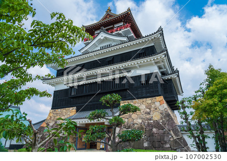 織田信長ゆかりの城、清洲城〈愛知県清須市〉 107002530