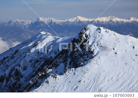 中央アルプスの伊那前岳 中央アルプスの伊那前岳 107003003