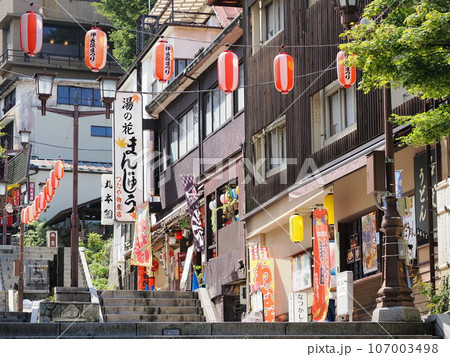 伊香保温泉　「伊香保祭り」の風景 107003498