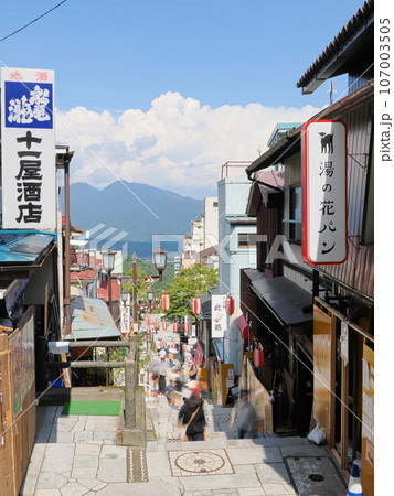 伊香保温泉　「伊香保祭り」の風景 107003505
