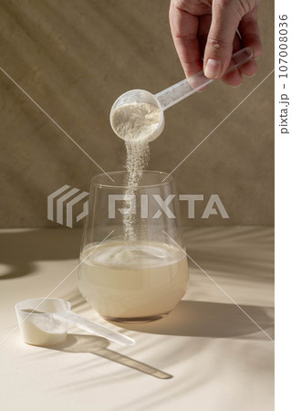 Whey Protein Powder in measuring scoop. Stock Photo by  ©thaiprayboy@hotmail.com 166591318