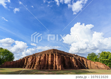 世界遺産・古代都市シーテープ（タイ・ペッチャブーン県） 107011020