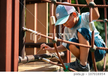 7 years old 7 years old 107016954