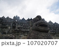 海外旅行、インドネシアの仏教寺院　ボロブドゥール 107020707