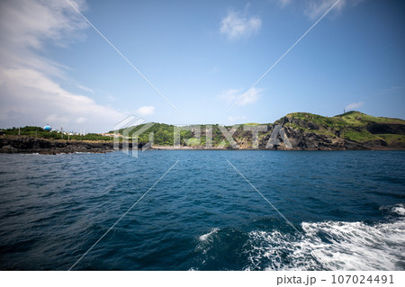 Udo Island, a famous tourist attraction in Jeju Island, South Korea Udo Island, a famous tourist attraction in Jeju Island, South Korea 107024491