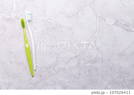 Toothbrushes 107026411