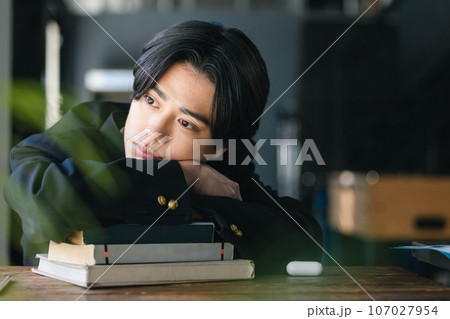 高校生　勉強 107027954