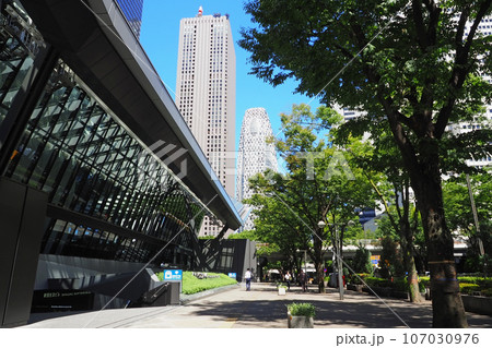 都営地下鉄 都庁前駅 新宿住友ビル 都営地下鉄 都庁前駅 新宿住友ビル 107030976