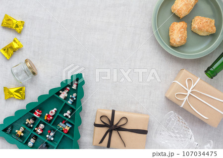 クリスマスオーナメント、クリスマスギフト、食器装飾フレーム	 107034475
