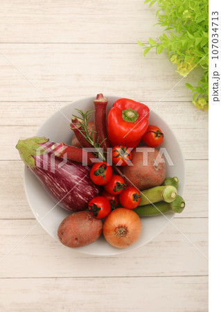 野菜盛り合わせ 野菜盛り合わせ 107034713