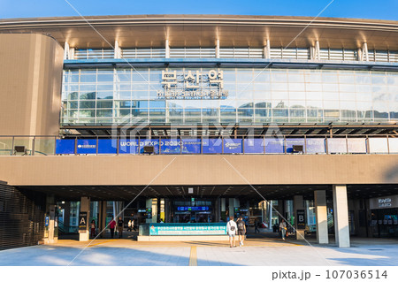 韓国　釜山駅　※一部ソフトフォーカス 107036514