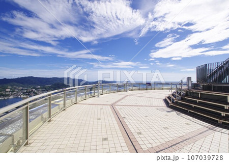 長崎県 稲佐山から夏の眺望 展望台より 2023-08-02 長崎県 稲佐山から夏の眺望 展望台より 2023-08-02 107039728