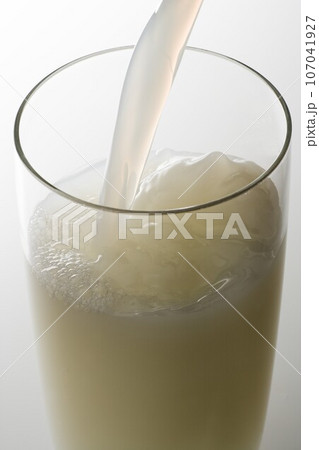 注ぐ乳酸飲料 注ぐ乳酸飲料 107041927