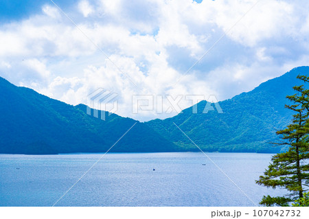 中禅寺湖 107042732