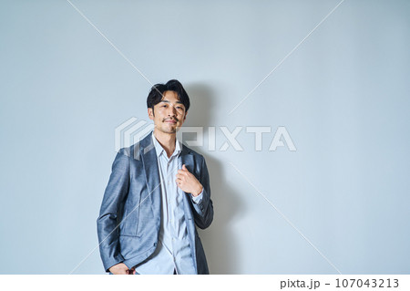 男性 ビジネス 男性 ビジネス 107043213