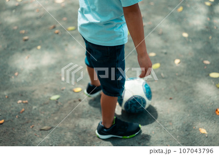 7 years old 7 years old 107043796