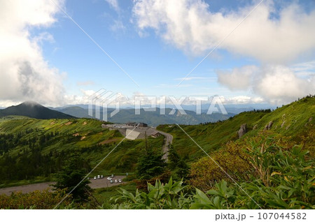 八幡平 見返り峠分岐からの風景 107044582