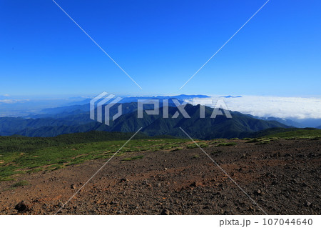 蔵王のトレッキング風景 蔵王のトレッキング風景 107044640