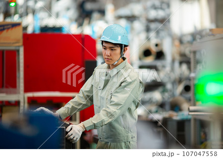 ものづくり技術者 107047558