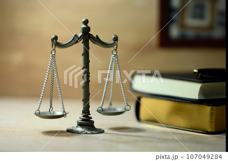 法律のコンセプチュアルフォト。 107049284
