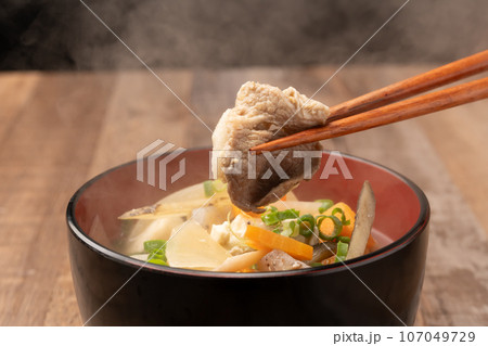 豚汁 箸あげ 豚汁 箸あげ 107049729