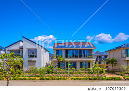 電柱の無い住宅街 107055306