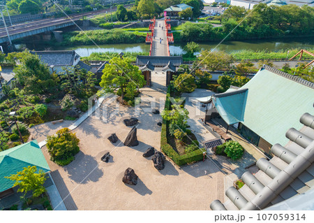 清洲城、天主閣からの眺め〈愛知県清須市〉 107059314