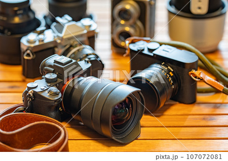 【フォトグラファー】ミラーレス一眼、デジタルカメラ、フィルムカメラ【撮影機材】 107072081
