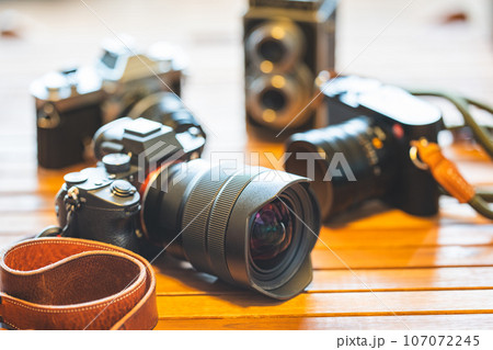 【フォトグラファー】ミラーレス一眼、デジタルカメラ、フィルムカメラ【撮影機材】 107072245