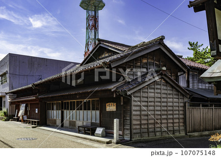三国湊 三国湊きたまえ通りの町並み 旧岸名家 福井県坂井市 三国湊 三国湊きたまえ通りの町並み 旧岸名家 福井県坂井市 107075148