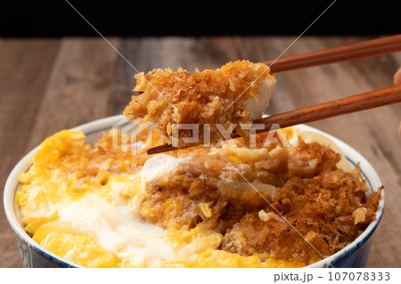 かつ丼 107078333