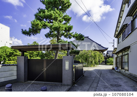 三国湊　上八町通りの町並み　勝授寺　福井県坂井市 107080104