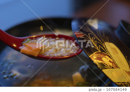 徳島県の郷土料理_そば米汁(そば米雑炊) 徳島県の郷土料理_そば米汁(そば米雑炊) 107084149