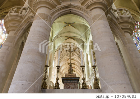 Saint Etienne du mont church, Paris, France Saint Etienne du mont church, Paris, France 107084683