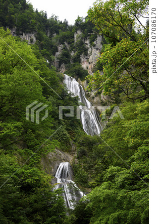 北海道 天人峡の「羽衣の滝」 北海道 天人峡の「羽衣の滝」 107086170
